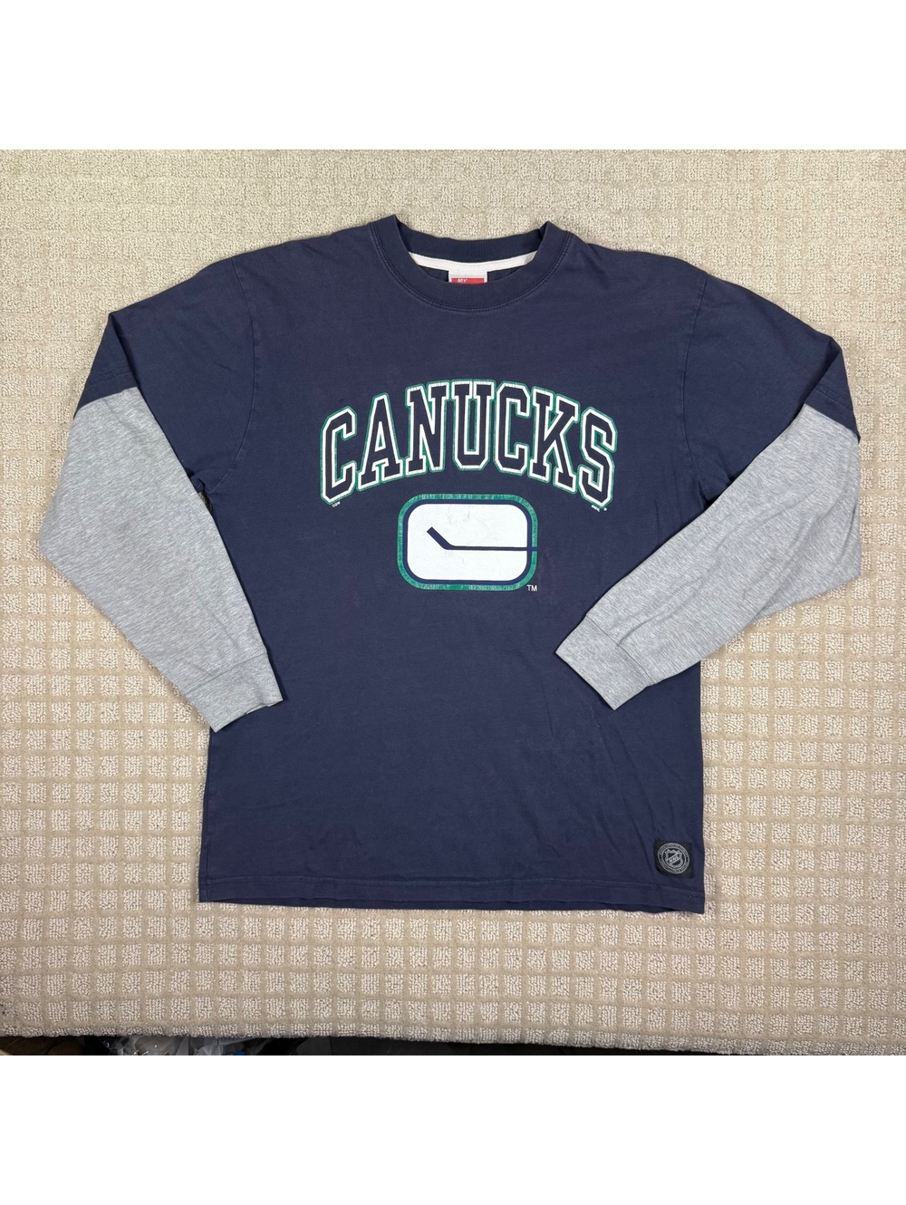 Vancouver Canucks Long Sleeve Shirt Navy Grey Xl